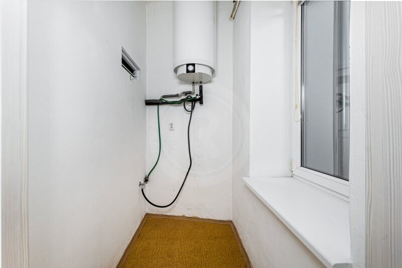 PRODEJ BYTU 1+1 S KOMOROU, KLARICOVA, ČESKÉ BUDĚJOVICE