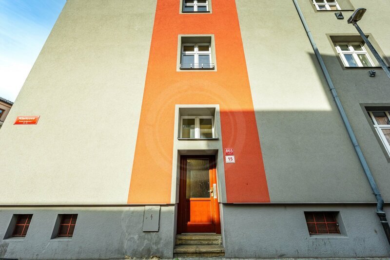 PRODEJ BYTU 1+1 S KOMOROU, KLARICOVA, ČESKÉ BUDĚJOVICE