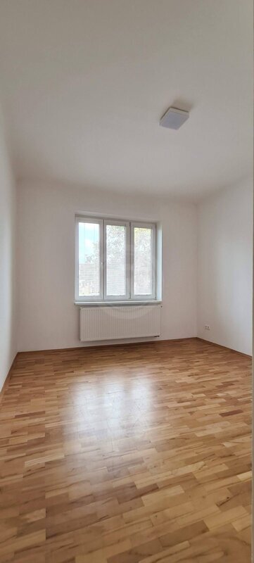 PRONÁJEM BYTU 2+KK, MÁNESOVA, ČESKÉ BUDĚJOVICE