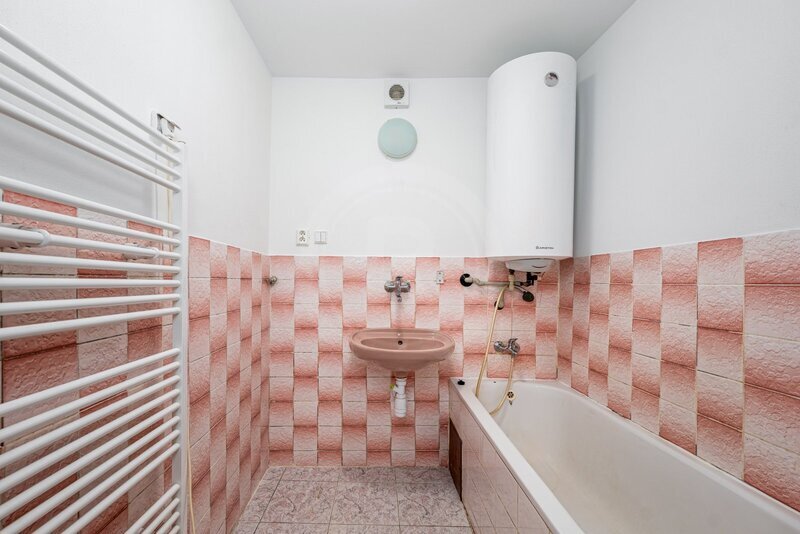 PRODEJ ZDĚNÉHO BYTU 2+1, NA LIBUŠI, BECHYNĚ