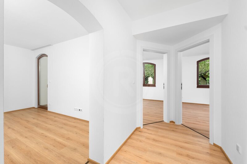 PRODEJ RODINNÉHO DOMU 4+1 SE ZAHRADOU A GARÁŽÍ, LITVÍNOVICE