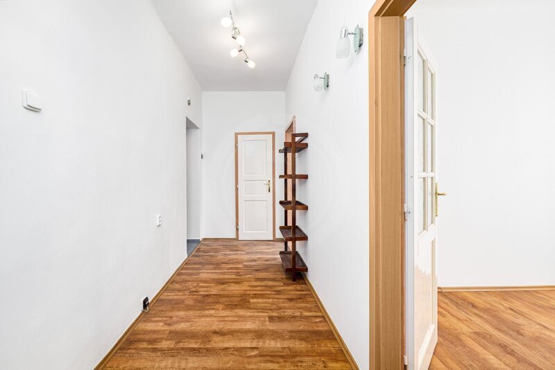 PRODEJ VELKÉHO BYTU 4+1, J. PLACHTY, ČESKÉ BUDĚJOVICE