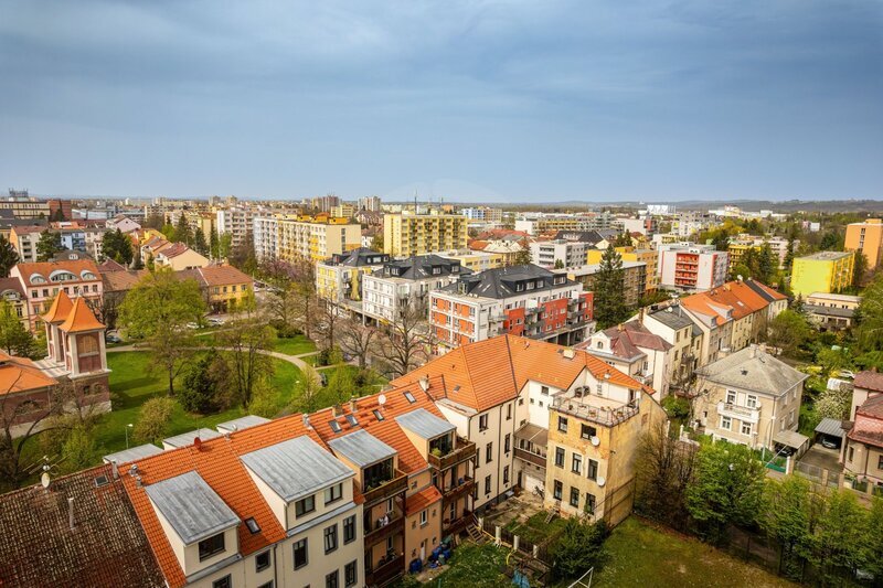 PRODEJ VELKÉHO BYTU 4+1, J. PLACHTY, ČESKÉ BUDĚJOVICE
