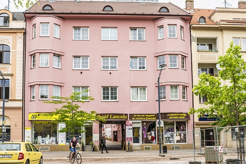 PRONÁJEM NEBYTOVÉHO PROSTORU, LANNOVA TŘ., ČB