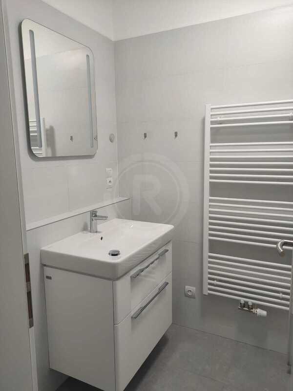 PRONÁJEM BYTU 2+KK SE ZAHRADOU, MLADÉ, Č. BUDĚJOVICE