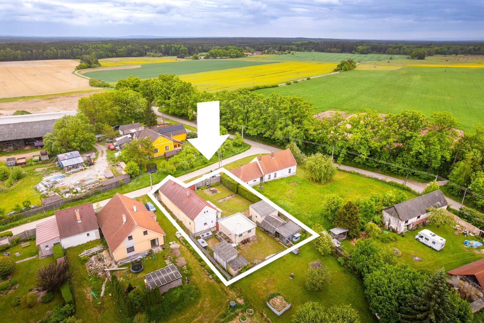 PRODEJ RODINNÉHO DOMU 3+KK S GARÁŽÍ A SKLADEM, VAL, OKR. TÁBOR