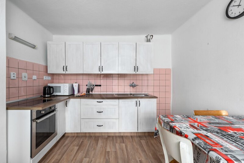 PRODEJ RODINNÉHO DOMU 3+KK S GARÁŽÍ A SKLADEM, VAL, OKR. TÁBOR