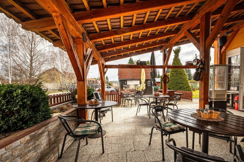 PRODEJ ZAVEDENÉHO PENZIONU S RESTAURACÍ, ČERNÁ V POŠUMAVÍ
