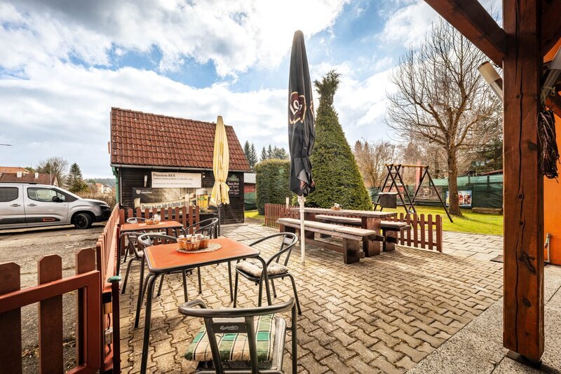 PRODEJ ZAVEDENÉHO PENZIONU S RESTAURACÍ, ČERNÁ V POŠUMAVÍ