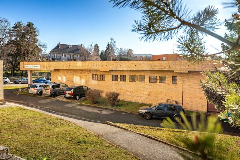 PRONÁJEM OBCHODNÍCH PROSTOR, ČESKÁ, PRACHATICE