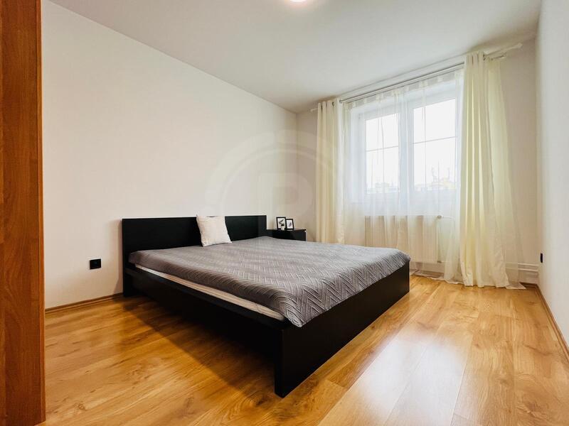 PRONÁJEM ZAŘÍZENÉHO BYTU 2+KK S BALKONEM, RIEGROVA, ČB