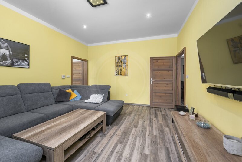 PRODEJ PROSTORNÉHO BYTU 3+1, JERONÝMOVA, ČESKÉ BUDĚJOVICE