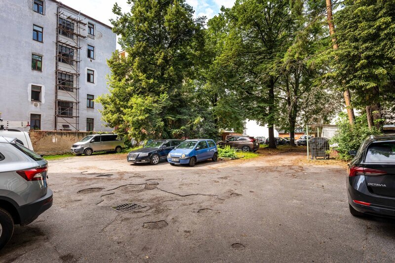 PRODEJ PROSTORNÉHO BYTU 3+1, JERONÝMOVA, ČESKÉ BUDĚJOVICE