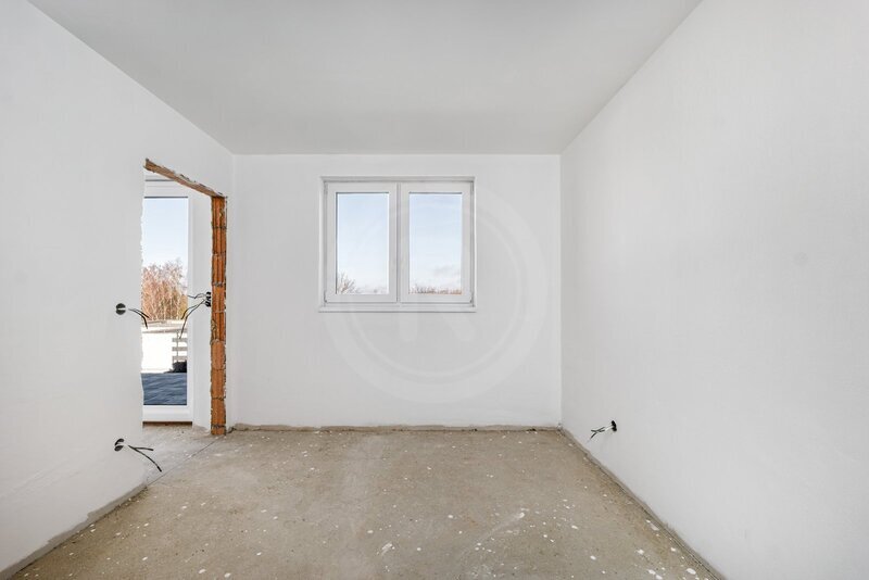 PRODEJ NOVOSTAVBY 4+KK SE ZAHRADOU, HLINCOVÁ HORA, ČB