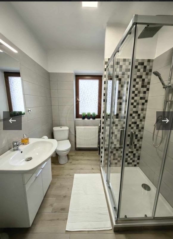 PRODEJ RD, 3 APARTMÁNY, PARKOVÁNÍ, ČESKÝ KRUMLOV