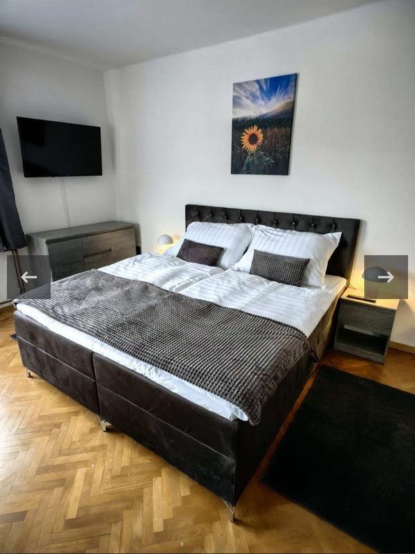 PRODEJ RD, 3 APARTMÁNY, PARKOVÁNÍ, ČESKÝ KRUMLOV