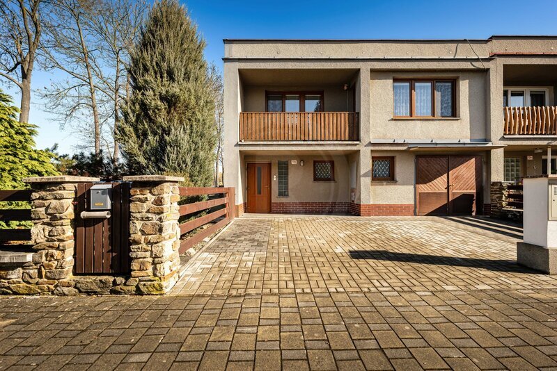 PRODEJ RODINNÉHO DOMU 4+1, OLEŠNÍK U ČESKÝCH BUDĚJOVIC