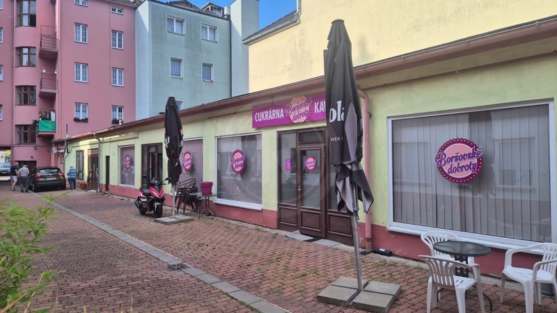 PRONÁJEM PROSTORU KAVÁRNY/CUKRÁRNY, LANNOVA TŘ., Č. BUDĚJOVICE