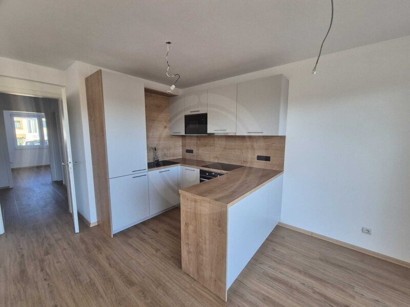 PRONÁJEM NOVÉHO BYTU 2+KK SE ZAHRADOU, ŠROUBÁRENSKÁ, ČB