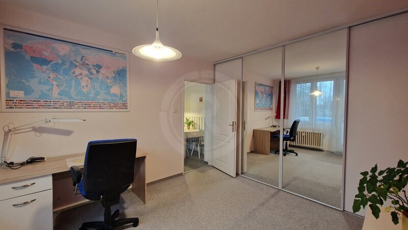 PRONÁJEM ZAŘÍZENÉHO BYTU 3+1, LUČNÍ, ČESKÉ BUDĚJOVICE