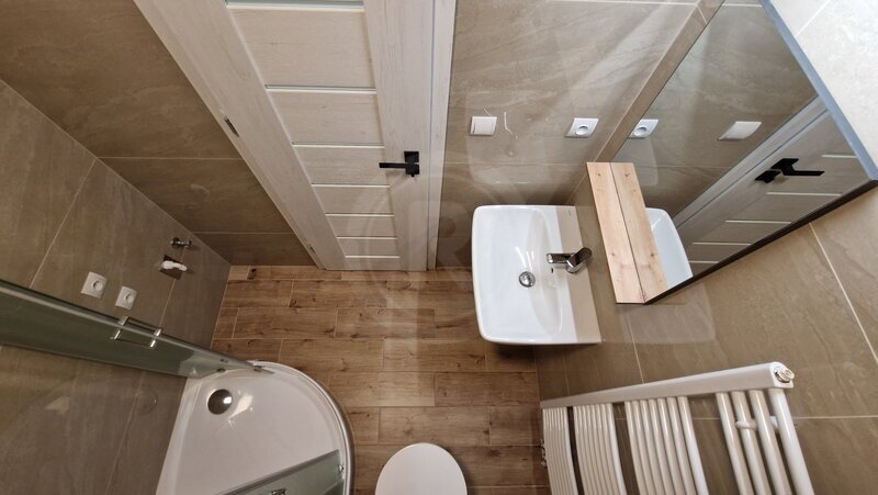 PRONÁJEM MODERNÍHO BYTU 2+KK, LIPENSKÁ, ČESKÉ BUDĚJOVICE