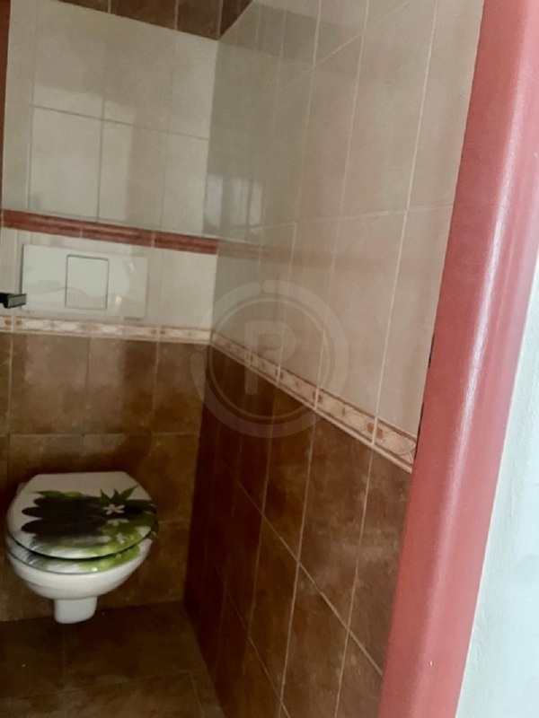 PRONÁJEM BYTU 4+KK S GARÁŽÍ A TERASOU, NA BARBORCE, DOBRÁ VODA U ČB