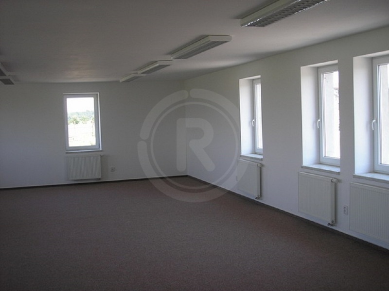 PRONÁJEM SKLADOVÉ HALY, HŮRY, ČESKÉ BUDĚJOVICE