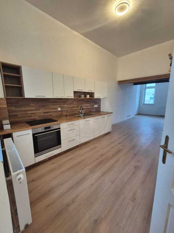 PRODEJ PROSTORNÉHO BYTU 3+KK, KARLA IV., ČESKÉ BUDĚJOVICE