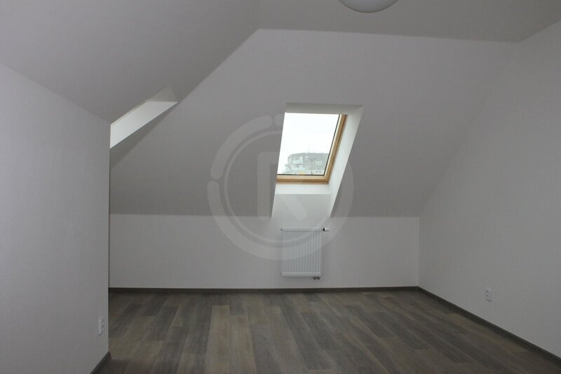 PRONÁJEM BYTU 2+KK, PUKLICOVA, ČESKÉ BUDĚJOVICE