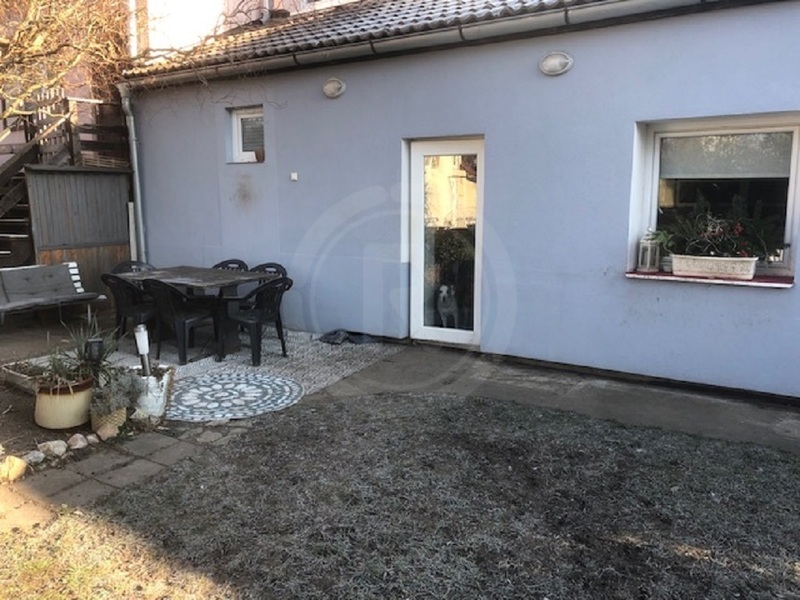 PRODEJ BYTOVÉHO DOMU SE ČTYŘMI BYTY, K. FLEISCHMANA, ČB