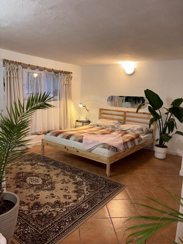 PRODEJ BYTOVÉHO DOMU SE ČTYŘMI BYTY, K. FLEISCHMANA, ČB