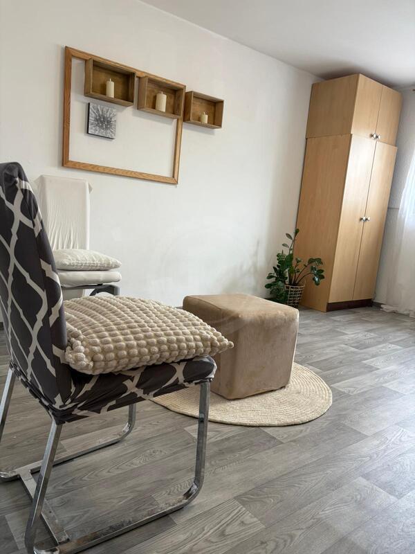 PRODEJ BYTOVÉHO DOMU SE ČTYŘMI BYTY, K. FLEISCHMANA, ČB