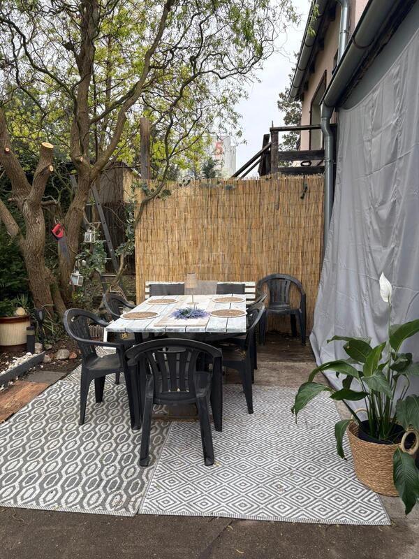 PRODEJ BYTOVÉHO DOMU SE ČTYŘMI BYTY, K. FLEISCHMANA, ČB