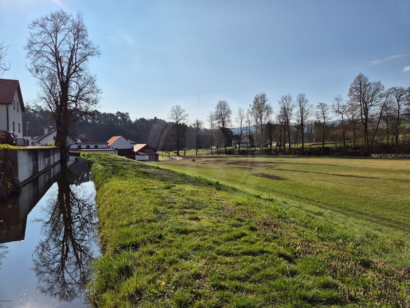 PRODEJ RODINNÉHO DOMU S GARÁŽÍ, POD KOPCEM, KŘEMŽE