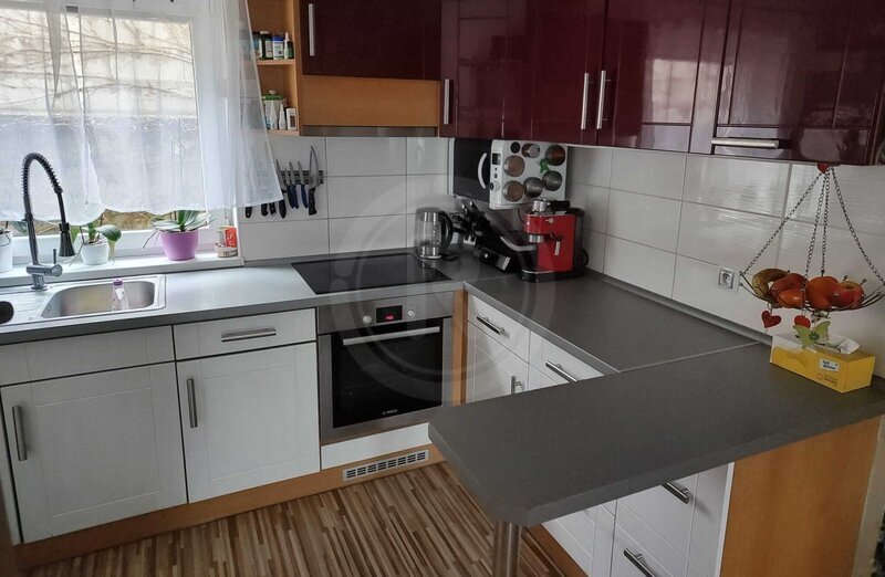 PRODEJ RODINNÉHO DOMU S GARÁŽÍ, POD KOPCEM, KŘEMŽE