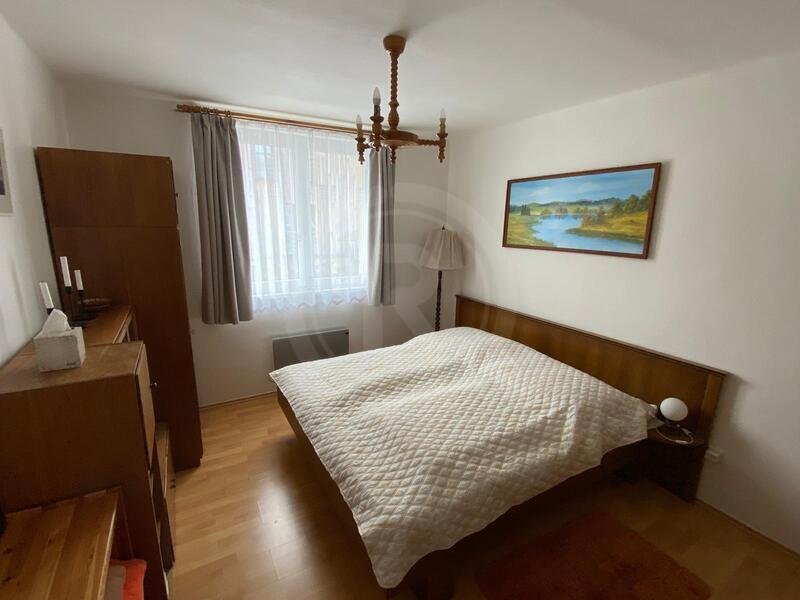 PRONÁJEM ZDĚNÉHO BYTU 3+1, CENTRUM OBCE KVILDA