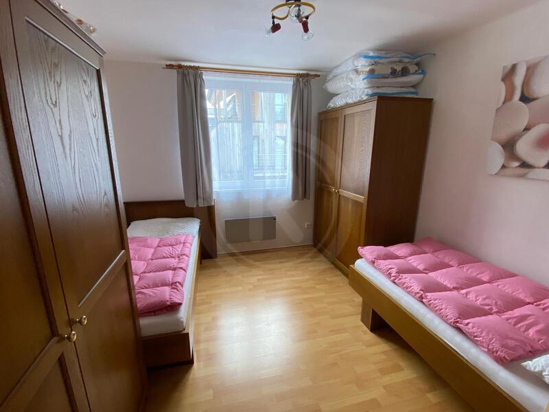 PRONÁJEM ZDĚNÉHO BYTU 3+1, CENTRUM OBCE KVILDA