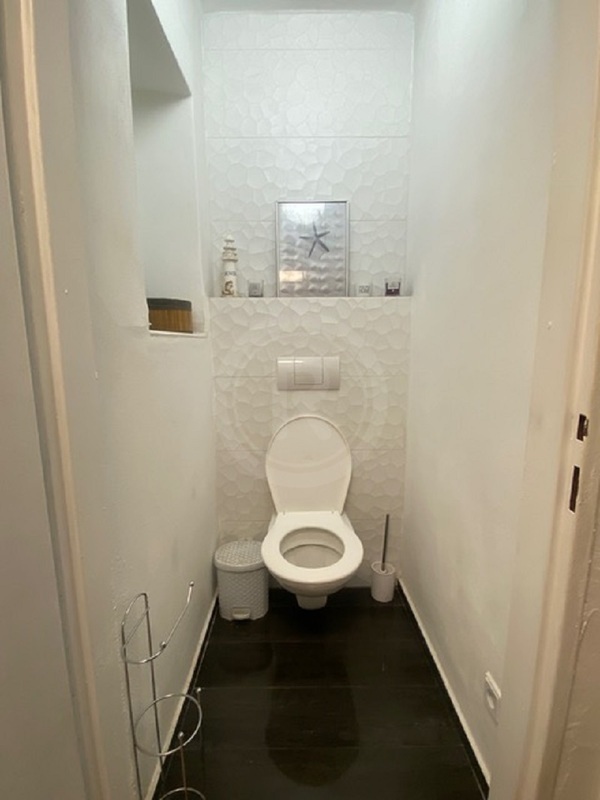 PRODEJ BYTOVÉHO DOMU SE ČTYŘMI BYTY, K. FLEISCHMANA, ČB