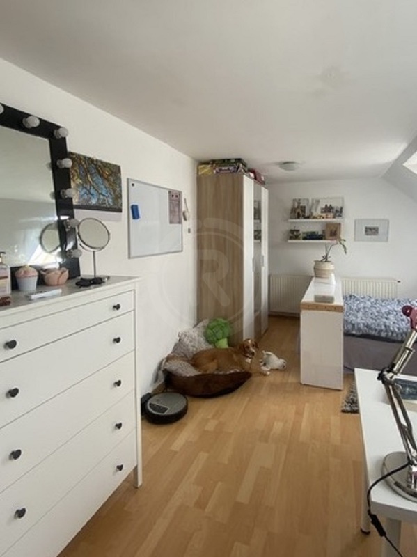 PRODEJ BYTOVÉHO DOMU SE ČTYŘMI BYTY, K. FLEISCHMANA, ČB