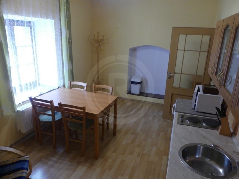 PRODEJ DVOJPODLAŽNÍHO BYTOVÉHO DOMU SE 6 BYTY