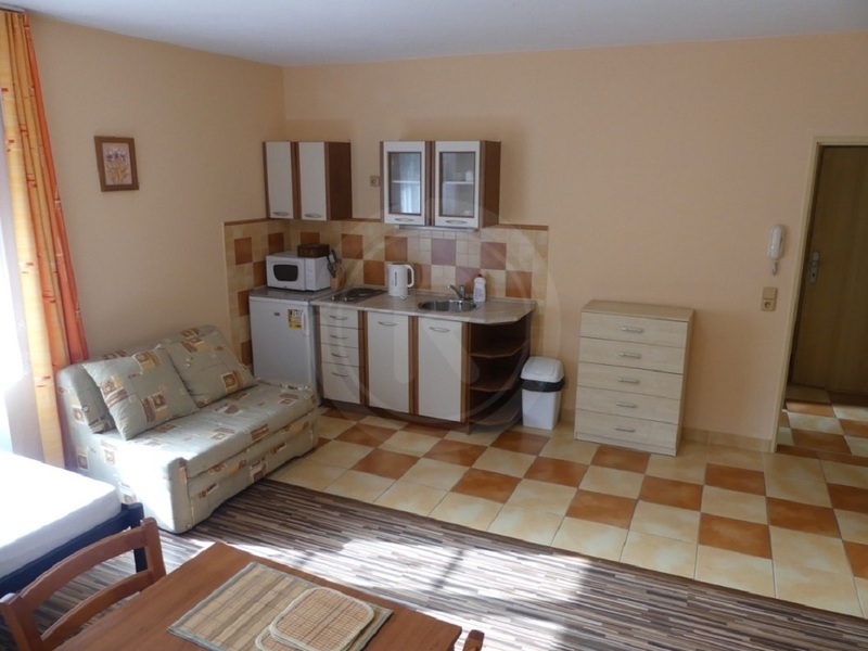 PRODEJ DVOJPODLAŽNÍHO BYTOVÉHO DOMU SE 6 BYTY