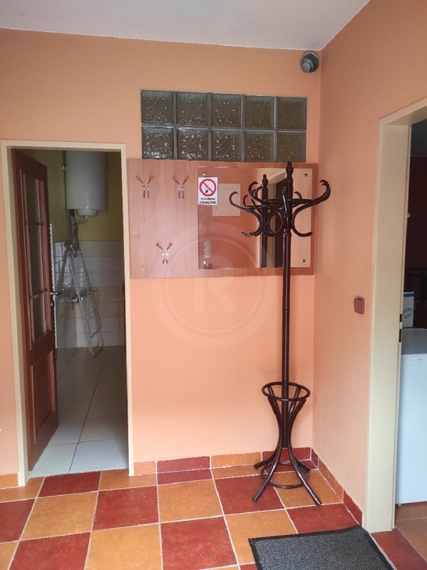 PRODEJ DVOJPODLAŽNÍHO BYTOVÉHO DOMU SE 6 BYTY