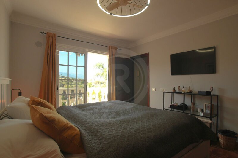 PRODEJ PROSTORNÉ VILY, TACORONTE, TENERIFE