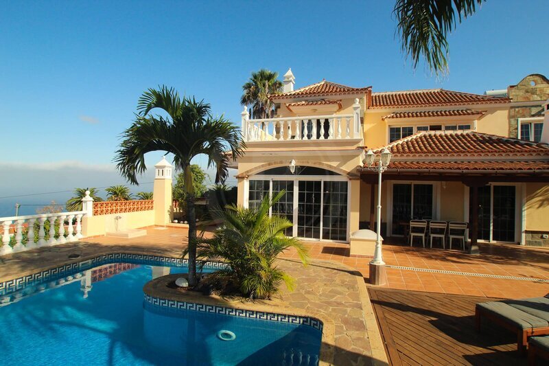 PRODEJ PROSTORNÉ VILY, TACORONTE, TENERIFE