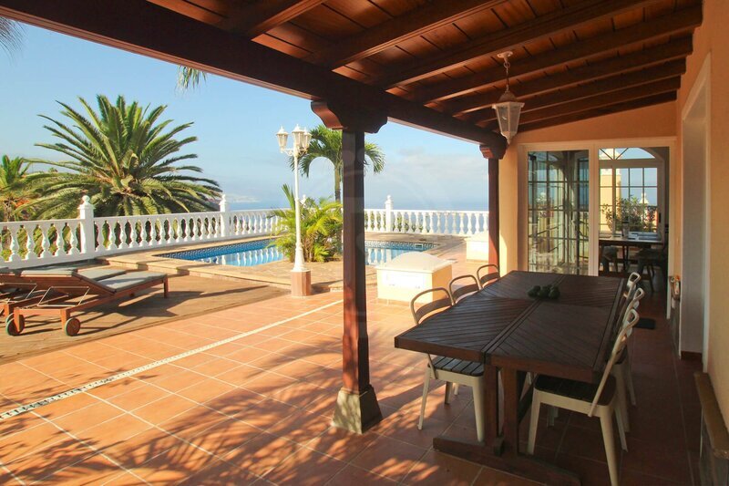 PRODEJ PROSTORNÉ VILY, TACORONTE, TENERIFE