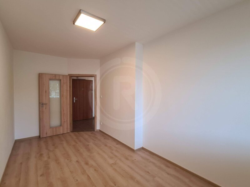 PRONÁJEM BYTU S TERASOU 3+KK, RIEGROVA, ČESKÉ BUDĚJOVICE