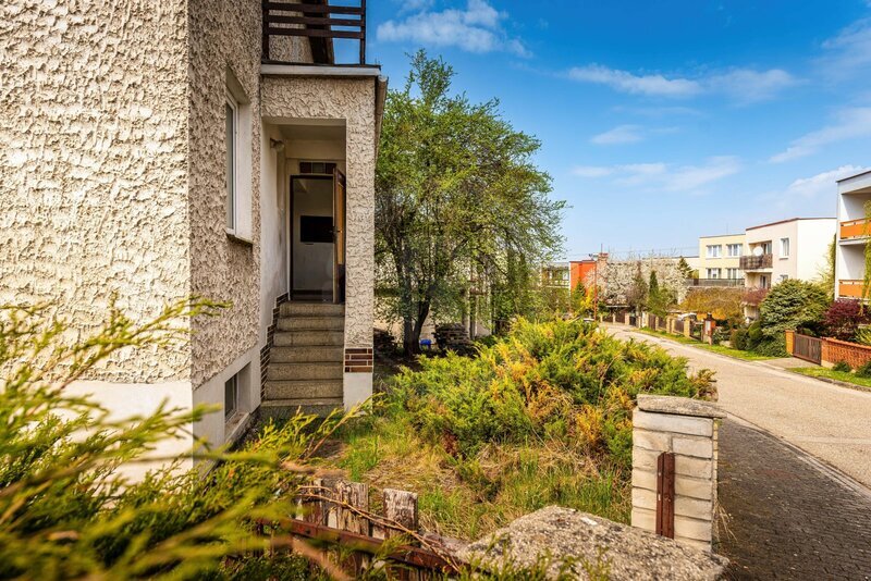 PRODEJ RODINNÉHO DOMU 6+1 S GARÁŽÍ A ZAHRADOU, JABLOŇOVÁ, RUDOLFOV