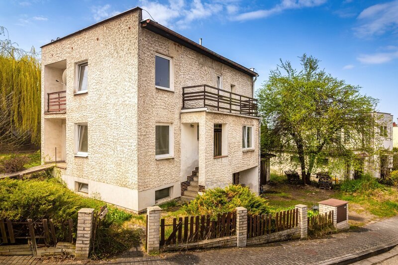 PRODEJ RODINNÉHO DOMU 6+1 S GARÁŽÍ A ZAHRADOU, JABLOŇOVÁ, RUDOLFOV