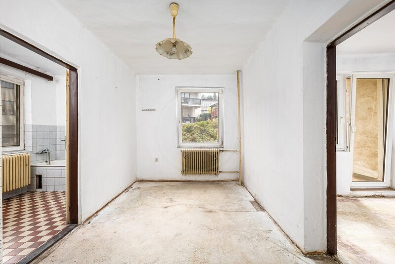 PRODEJ RODINNÉHO DOMU 6+1 S GARÁŽÍ A ZAHRADOU, JABLOŇOVÁ, RUDOLFOV