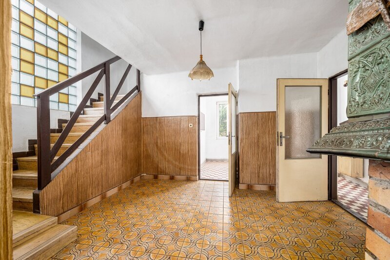 PRODEJ RODINNÉHO DOMU 6+1 S GARÁŽÍ A ZAHRADOU, JABLOŇOVÁ, RUDOLFOV